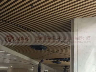 湖南U型铝方通湖南仿木纹铝方通,铝单板厂,Z型勾搭龙骨图3